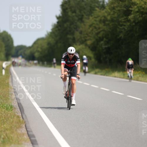 22.06.2025 - Viking Triathlon Yannick Fuchs http://msf.ph/oto/8095053 22.06.2025 11:57:24 Radfahren 1, 330, 455 meine-sportfotos.de