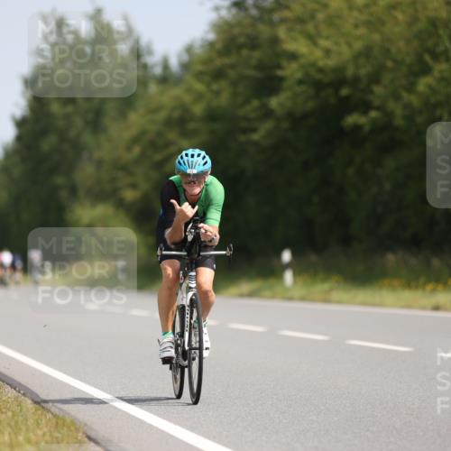 22.06.2025 - Viking Triathlon Yannick Fuchs http://msf.ph/oto/8095056 22.06.2025 11:20:20 Radfahren 38, 106, 113, 554, 608, 628 meine-sportfotos.de
