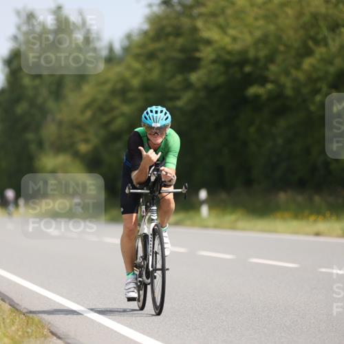 22.06.2025 - Viking Triathlon Yannick Fuchs http://msf.ph/oto/8095061 22.06.2025 11:20:21 Radfahren 38, 106, 113, 554, 608, 628 meine-sportfotos.de
