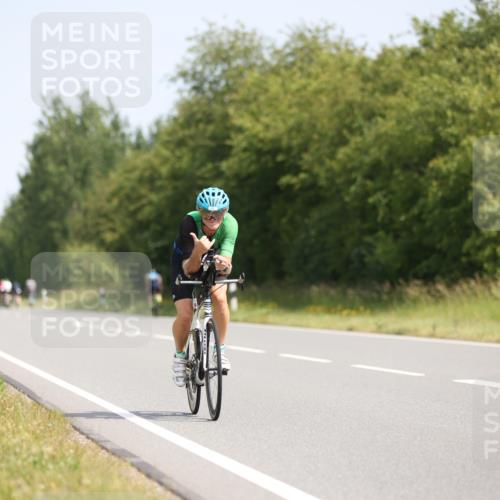 22.06.2025 - Viking Triathlon Yannick Fuchs http://msf.ph/oto/8095075 22.06.2025 11:20:21 Radfahren 38, 106, 113, 554, 608, 628 meine-sportfotos.de