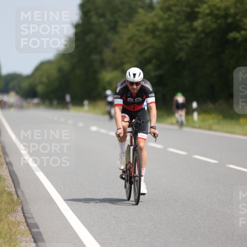 22.06.2025 - Viking Triathlon Yannick Fuchs http://msf.ph/oto/8095077 22.06.2025 11:57:25 Radfahren 1, 71, 330, 455 meine-sportfotos.de