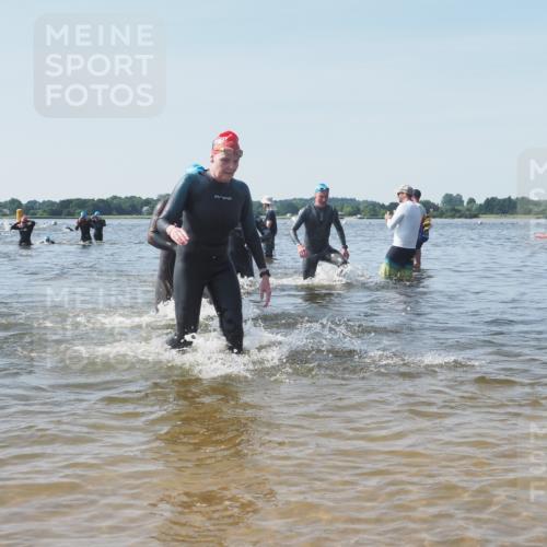 22.06.2025 - Viking Triathlon KatJ http://msf.ph/oto/8095100 22.06.2025 10:30:21 Schwimmen 132, 381, 393, 491, 626, 643 meine-sportfotos.de