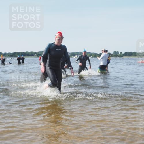22.06.2025 - Viking Triathlon KatJ http://msf.ph/oto/8095113 22.06.2025 10:30:21 Schwimmen 132, 381, 393, 491, 626, 643 meine-sportfotos.de