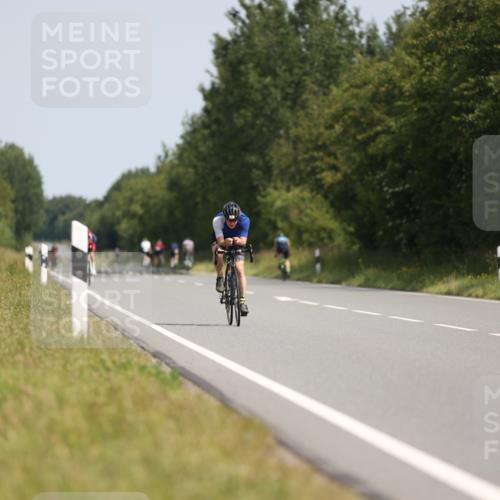 22.06.2025 - Viking Triathlon Yannick Fuchs http://msf.ph/oto/8095129 22.06.2025 11:20:25 Radfahren 106, 113, 608, 628, 631, 654 meine-sportfotos.de