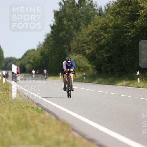 22.06.2025 - Viking Triathlon Yannick Fuchs http://msf.ph/oto/8095139 22.06.2025 11:20:26 Radfahren 106, 113, 608, 628, 631, 654 meine-sportfotos.de