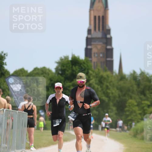 22.06.2025 - Viking Triathlon H.Heesch http://msf.ph/oto/8095143 22.06.2025 13:06:05 Laufen 187, 207, 388, 407, 546 meine-sportfotos.de