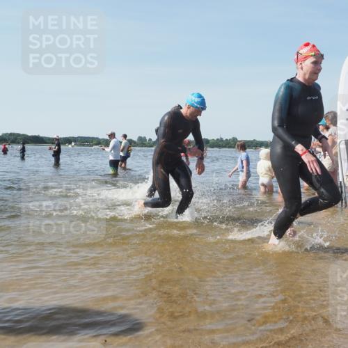 22.06.2025 - Viking Triathlon KatJ http://msf.ph/oto/8095147 22.06.2025 10:30:24 Schwimmen 132, 381, 393, 491, 551, 626, 643 meine-sportfotos.de