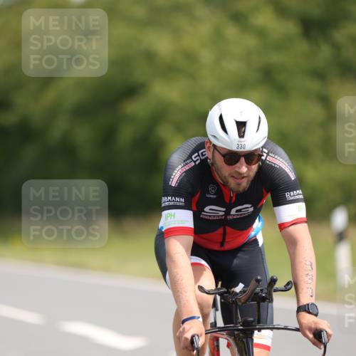 22.06.2025 - Viking Triathlon Yannick Fuchs http://msf.ph/oto/8095148 22.06.2025 11:57:26 Radfahren 1, 71, 330, 455 meine-sportfotos.de