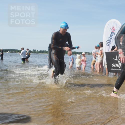 22.06.2025 - Viking Triathlon KatJ http://msf.ph/oto/8095175 22.06.2025 10:30:24 Schwimmen 132, 381, 393, 491, 551, 626, 643 meine-sportfotos.de