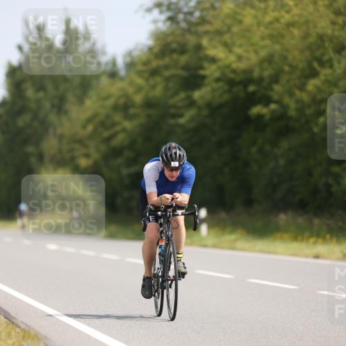 22.06.2025 - Viking Triathlon Yannick Fuchs http://msf.ph/oto/8095181 22.06.2025 11:20:28 Radfahren 106, 608, 628, 631, 634, 654 meine-sportfotos.de