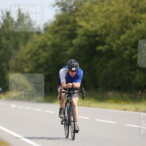 22.06.2025 - Viking Triathlon Yannick Fuchs http://msf.ph/oto/8095183 22.06.2025 11:20:28 Radfahren 106, 608, 628, 631, 634, 654 meine-sportfotos.de
