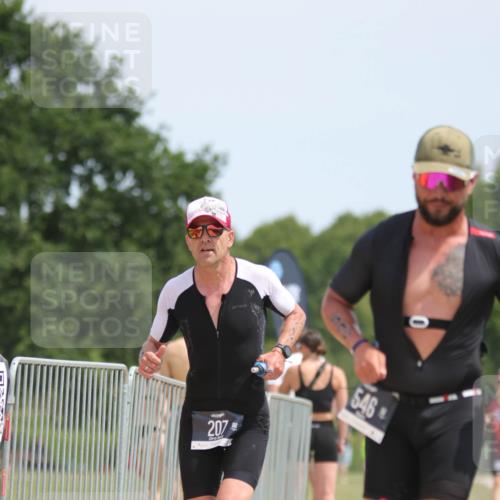 22.06.2025 - Viking Triathlon H.Heesch http://msf.ph/oto/8095192 22.06.2025 13:06:07 Laufen 187, 207, 388, 546 meine-sportfotos.de