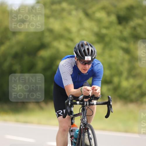 22.06.2025 - Viking Triathlon Yannick Fuchs http://msf.ph/oto/8095208 22.06.2025 11:20:29 Radfahren 106, 608, 628, 631, 634, 654 meine-sportfotos.de