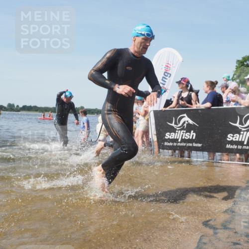 22.06.2025 - Viking Triathlon KatJ http://msf.ph/oto/8095219 22.06.2025 10:30:25 Schwimmen 132, 381, 393, 491, 551, 626, 643 meine-sportfotos.de