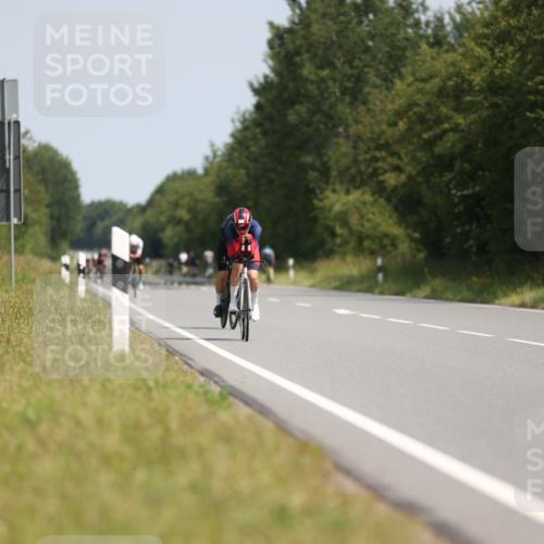 22.06.2025 - Viking Triathlon Yannick Fuchs http://msf.ph/oto/8095224 22.06.2025 11:20:30 Radfahren 106, 169, 448, 608, 628, 631, 634, 654 meine-sportfotos.de