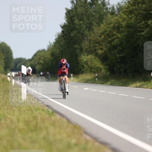 22.06.2025 - Viking Triathlon Yannick Fuchs http://msf.ph/oto/8095237 22.06.2025 11:20:30 Radfahren 106, 169, 448, 608, 628, 631, 634, 654 meine-sportfotos.de
