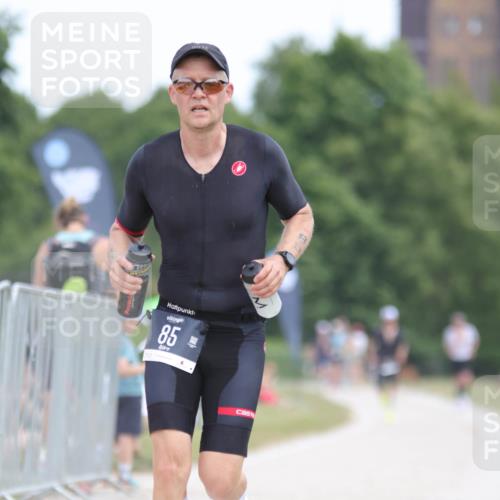 22.06.2025 - Viking Triathlon H.Heesch http://msf.ph/oto/8095244 22.06.2025 13:24:03 Laufen 85, 180 meine-sportfotos.de