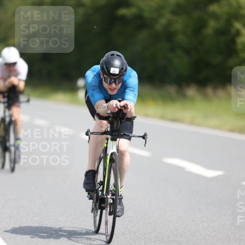 22.06.2025 - Viking Triathlon Yannick Fuchs http://msf.ph/oto/8095255 22.06.2025 11:57:53 Radfahren 5, 219, 229, 242, 271, 284, 294, 328, 343, 429, 486 meine-sportfotos.de