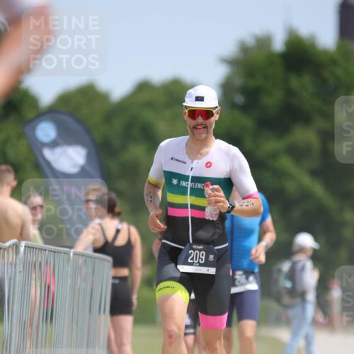22.06.2025 - Viking Triathlon H.Heesch http://msf.ph/oto/8095319 22.06.2025 13:06:19 Laufen 209, 216, 428, 448, 506 meine-sportfotos.de