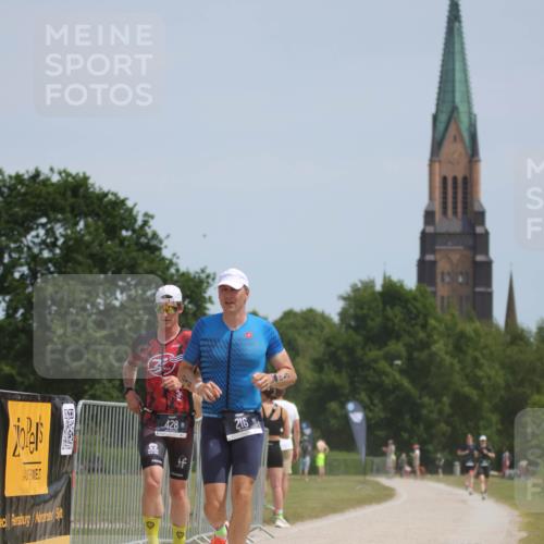 22.06.2025 - Viking Triathlon H.Heesch http://msf.ph/oto/8095349 22.06.2025 13:06:23 Laufen 209, 216, 428, 448, 506 meine-sportfotos.de