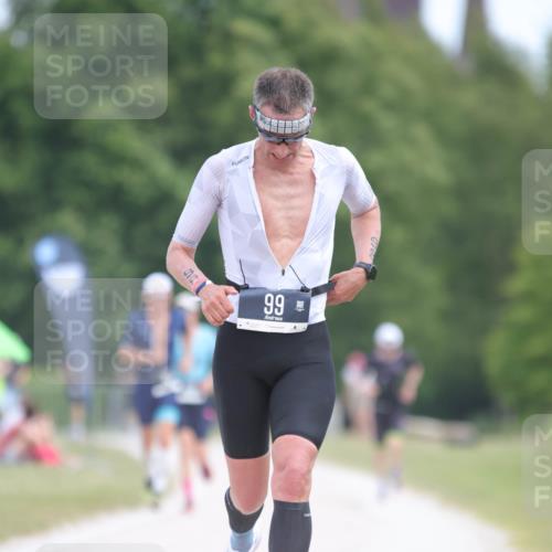 22.06.2025 - Viking Triathlon H.Heesch http://msf.ph/oto/8095351 22.06.2025 13:24:22 Laufen 99, 341 meine-sportfotos.de