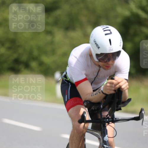 22.06.2025 - Viking Triathlon Yannick Fuchs http://msf.ph/oto/8095363 22.06.2025 11:57:55 Radfahren 5, 219, 229, 242, 271, 284, 294, 343, 429, 486 meine-sportfotos.de