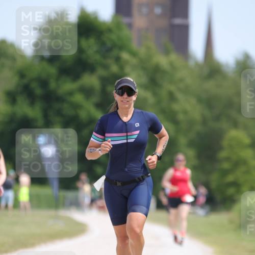 22.06.2025 - Viking Triathlon H.Heesch http://msf.ph/oto/8095373 22.06.2025 13:07:00 Laufen 301 meine-sportfotos.de