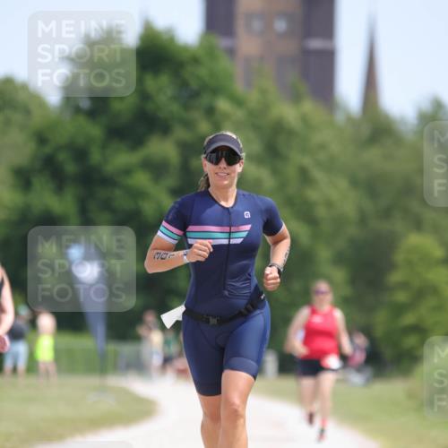 22.06.2025 - Viking Triathlon H.Heesch http://msf.ph/oto/8095381 22.06.2025 13:07:00 Laufen 301 meine-sportfotos.de