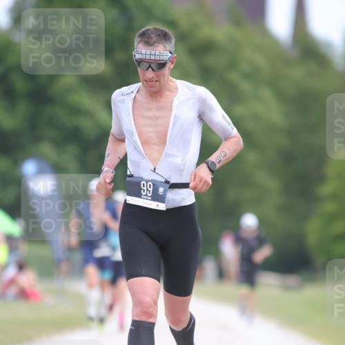 22.06.2025 - Viking Triathlon H.Heesch http://msf.ph/oto/8095383 22.06.2025 13:24:22 Laufen 99, 341 meine-sportfotos.de