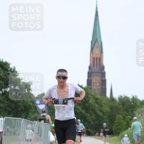 22.06.2025 - Viking Triathlon H.Heesch http://msf.ph/oto/8095433 22.06.2025 13:24:24 Laufen 99, 341 meine-sportfotos.de