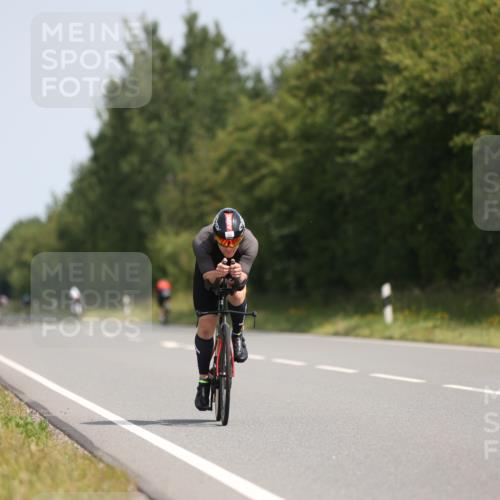 22.06.2025 - Viking Triathlon Yannick Fuchs http://msf.ph/oto/8095466 22.06.2025 11:20:44 Radfahren 169, 448, 508 meine-sportfotos.de