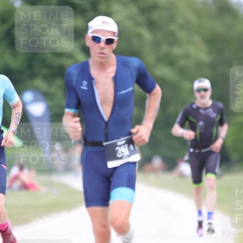 22.06.2025 - Viking Triathlon H.Heesch http://msf.ph/oto/8095505 22.06.2025 13:24:31 Laufen 375, 397, 495 meine-sportfotos.de