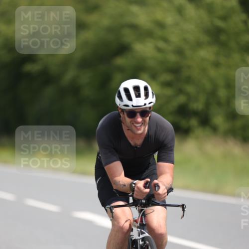 22.06.2025 - Viking Triathlon Yannick Fuchs http://msf.ph/oto/8095531 22.06.2025 11:58:01 Radfahren 5, 219, 271, 284, 343, 429 meine-sportfotos.de