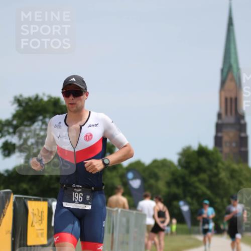 22.06.2025 - Viking Triathlon H.Heesch http://msf.ph/oto/8095550 22.06.2025 13:07:38 Laufen 12, 196 meine-sportfotos.de