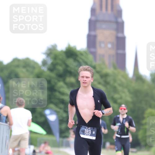 22.06.2025 - Viking Triathlon H.Heesch http://msf.ph/oto/8095606 22.06.2025 13:24:47 Laufen 189, 314 meine-sportfotos.de