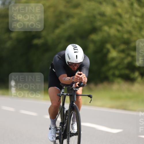 22.06.2025 - Viking Triathlon Yannick Fuchs http://msf.ph/oto/8095611 22.06.2025 11:20:57 Radfahren 97, 292, 422, 524, 546 meine-sportfotos.de