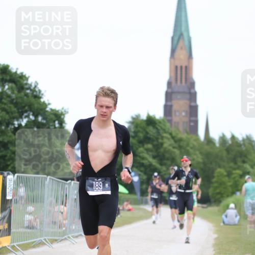 22.06.2025 - Viking Triathlon H.Heesch http://msf.ph/oto/8095625 22.06.2025 13:24:49 Laufen 189, 314 meine-sportfotos.de