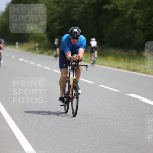 22.06.2025 - Viking Triathlon Yannick Fuchs http://msf.ph/oto/8095646 22.06.2025 11:58:11 Radfahren 216, 355 meine-sportfotos.de