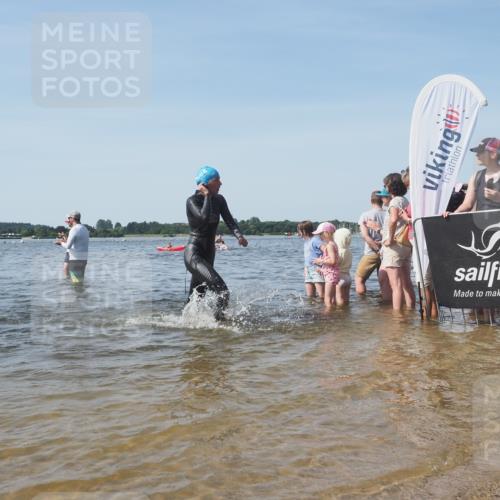 22.06.2025 - Viking Triathlon KatJ http://msf.ph/oto/8095647 22.06.2025 10:30:43 Schwimmen 13, 162, 188, 444, 551, 630, 651 meine-sportfotos.de