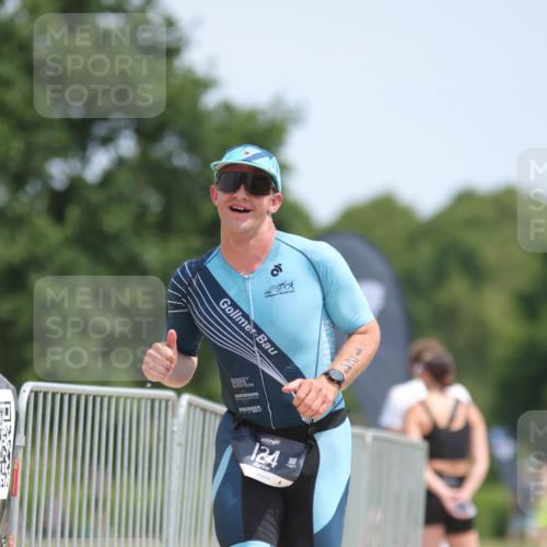22.06.2025 - Viking Triathlon H.Heesch http://msf.ph/oto/8095656 22.06.2025 13:07:46 Laufen 12, 124 meine-sportfotos.de