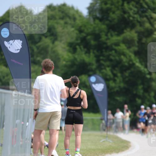 22.06.2025 - Viking Triathlon H.Heesch http://msf.ph/oto/8095686 22.06.2025 13:08:34 Laufen  meine-sportfotos.de