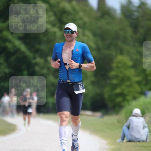22.06.2025 - Viking Triathlon H.Heesch http://msf.ph/oto/8095695 22.06.2025 13:08:43 Laufen 45 meine-sportfotos.de