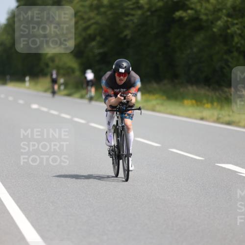 22.06.2025 - Viking Triathlon Yannick Fuchs http://msf.ph/oto/8095712 22.06.2025 11:58:14 Radfahren 216, 355 meine-sportfotos.de