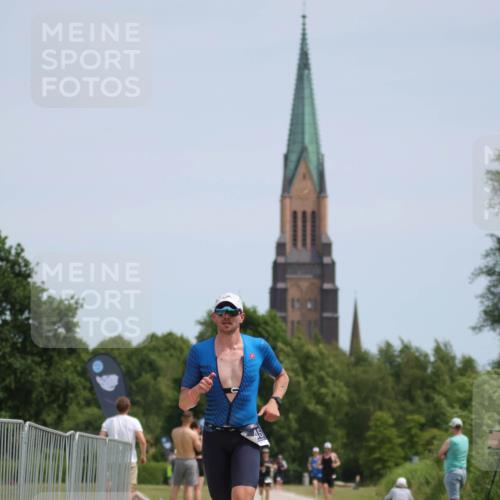 22.06.2025 - Viking Triathlon H.Heesch http://msf.ph/oto/8095713 22.06.2025 13:08:47 Laufen 45 meine-sportfotos.de