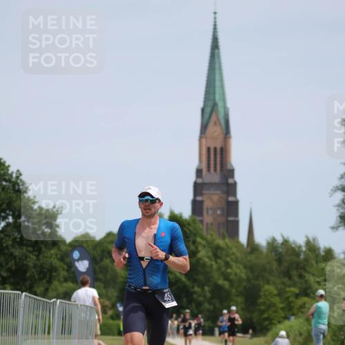 22.06.2025 - Viking Triathlon H.Heesch http://msf.ph/oto/8095729 22.06.2025 13:08:47 Laufen 45 meine-sportfotos.de