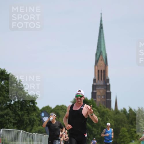 22.06.2025 - Viking Triathlon H.Heesch http://msf.ph/oto/8095745 22.06.2025 13:09:00 Laufen 278, 611, 661 meine-sportfotos.de