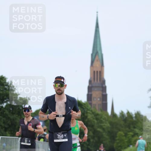 22.06.2025 - Viking Triathlon H.Heesch http://msf.ph/oto/8095750 22.06.2025 13:24:57 Laufen 61, 162, 306, 314, 358 meine-sportfotos.de