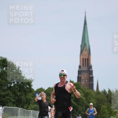 22.06.2025 - Viking Triathlon H.Heesch http://msf.ph/oto/8095751 22.06.2025 13:09:00 Laufen 278, 611, 661 meine-sportfotos.de