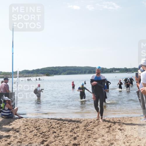22.06.2025 - Viking Triathlon MichiJ http://msf.ph/oto/8095756 22.06.2025 10:41:11 Schwimmen 94, 153, 314, 389, 496, 631 meine-sportfotos.de