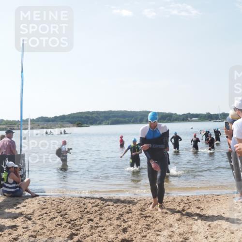 22.06.2025 - Viking Triathlon MichiJ http://msf.ph/oto/8095784 22.06.2025 10:41:11 Schwimmen 94, 153, 314, 389, 496, 631 meine-sportfotos.de